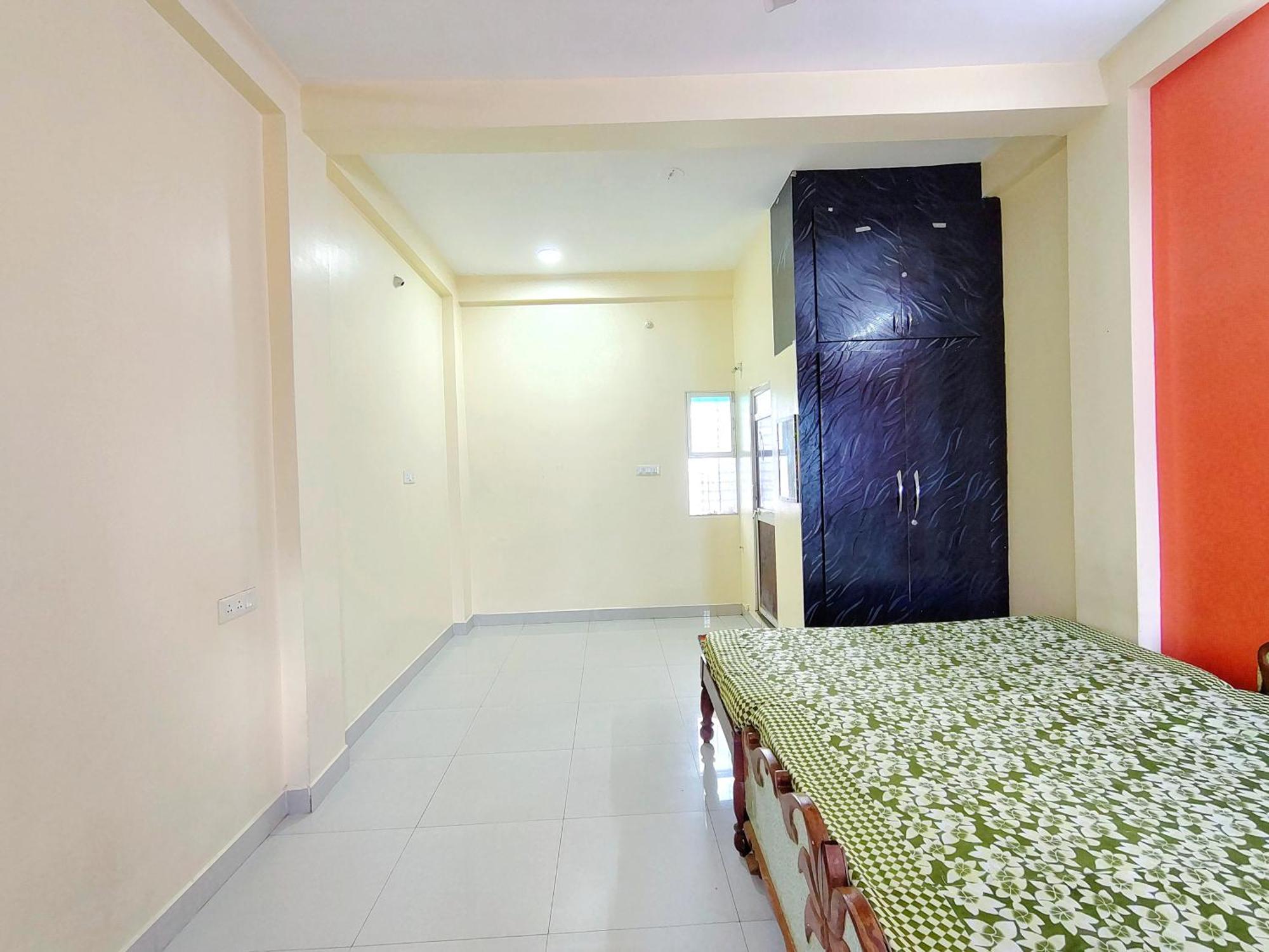 Anand Yatri Grah - Home Stay, Ujjain Exteriör bild